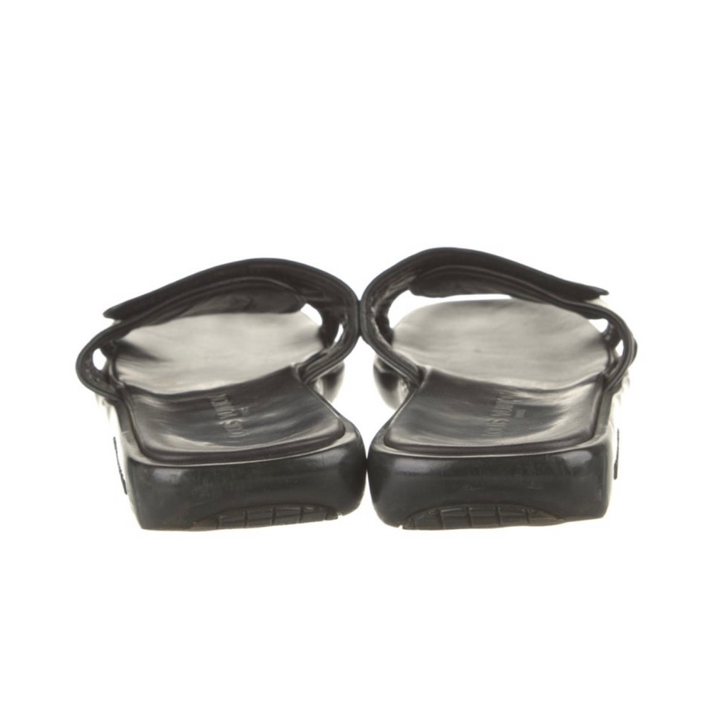 Louis Vuitton Leather Sandals - Picture 4 of 5